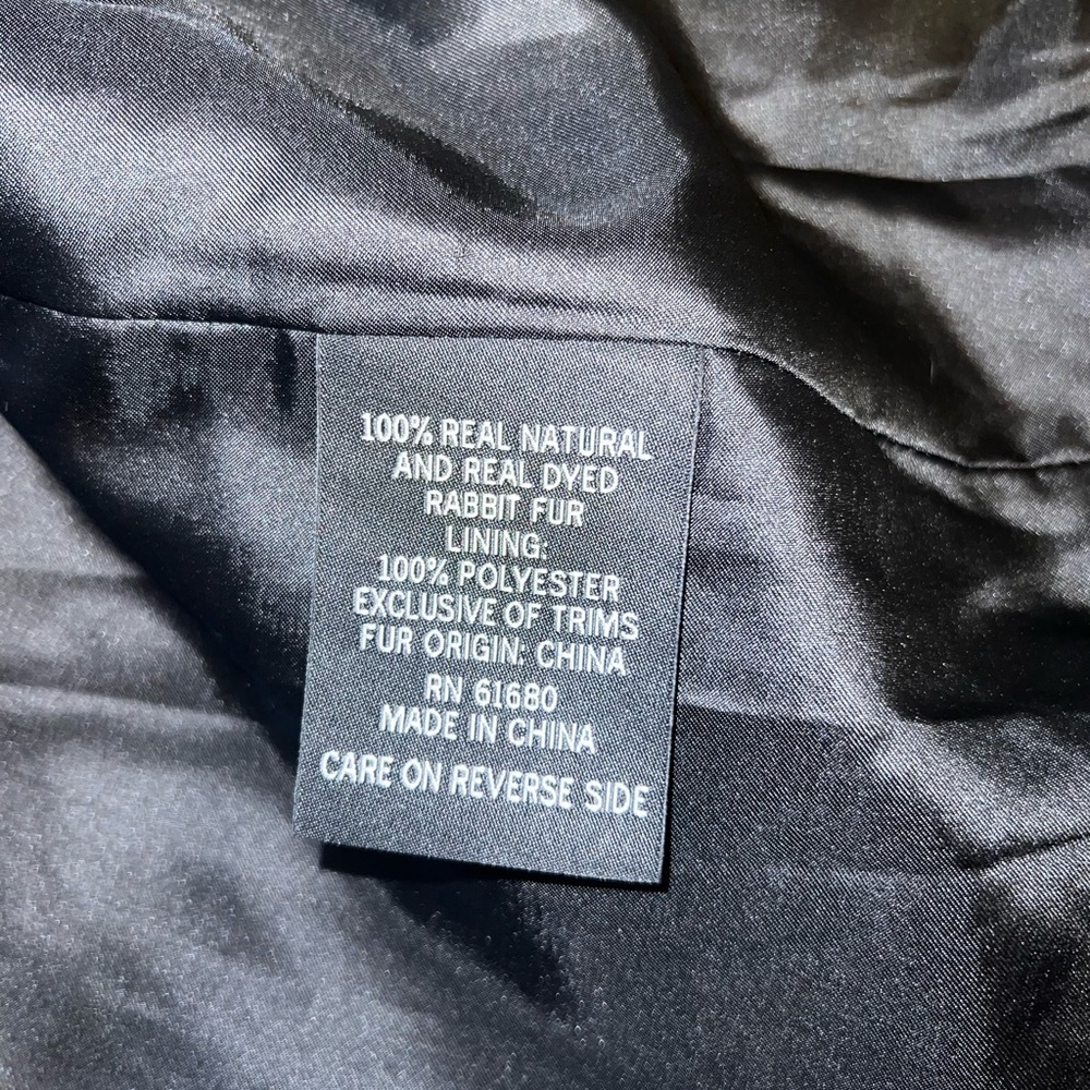 525 America Rabbit Fur Vest - Picture 7 of 7